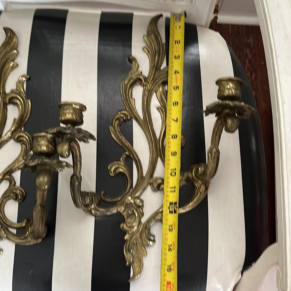 •VINTAGE MIDCENTURY BRASS FRENCH SCONCE MAXIMALIST ORNATE• - Picture 10 of 13